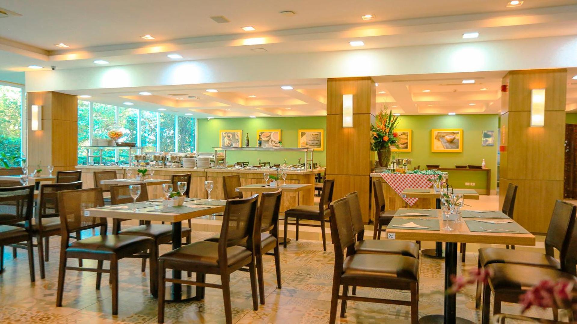 Interludium Iguassu Convention Hotel